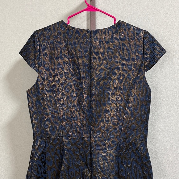 Vince Camuto Jacquard Cap Sleeve Fit and Flare in Navy and Gold Animal Print - Picture 10 of 14